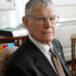 Dr. Thomas Schelling Dr. Thomas Schelling